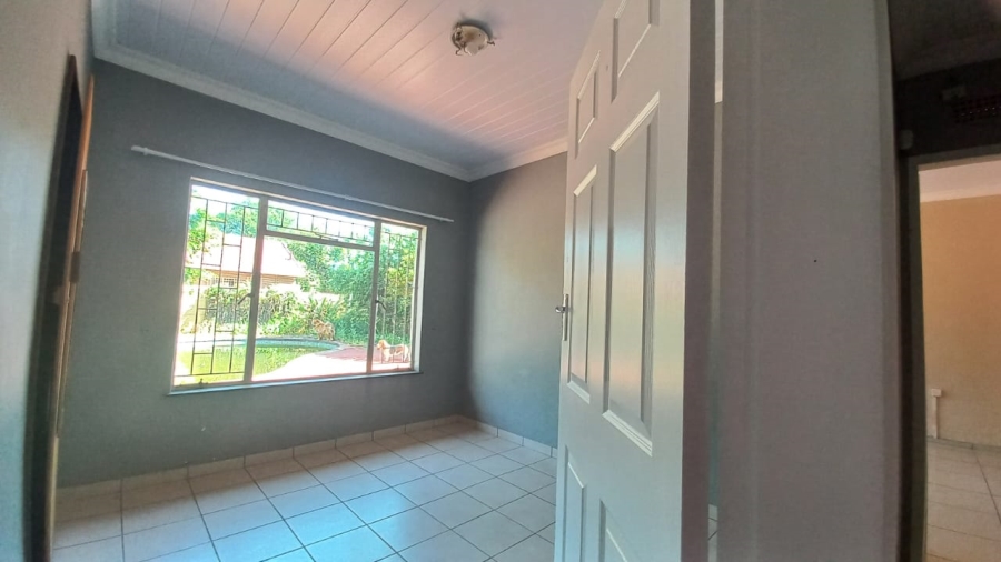 To Let 3 Bedroom Property for Rent in Pellissier Free State